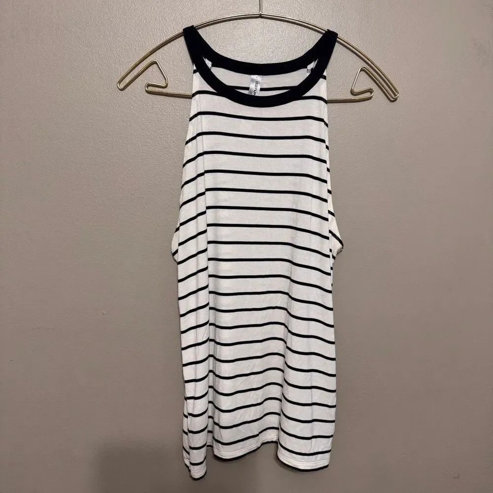 Lorna Jane Uniquely striped high neck tank women’s size medium